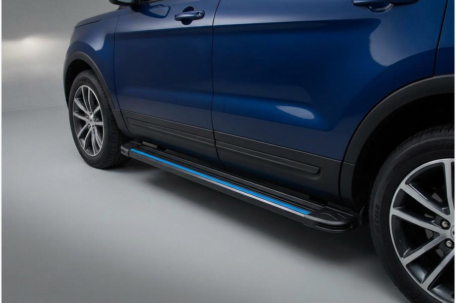 Ford Explorer 2011–2019 Maya Blue sivuaskelmat (2 kpl, alumiini) Kuva 1