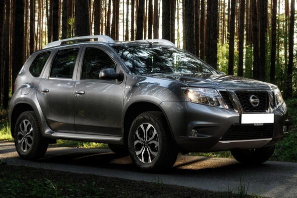 Katsaus edulliseen Nissan Terrano -crossoverityyppiin