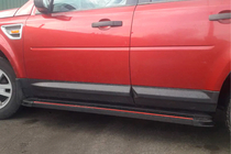 Land Rover Freelander II 2006–2014 Sivuaskelmat Maya Red (2 kpl, alumiini) kuva 4