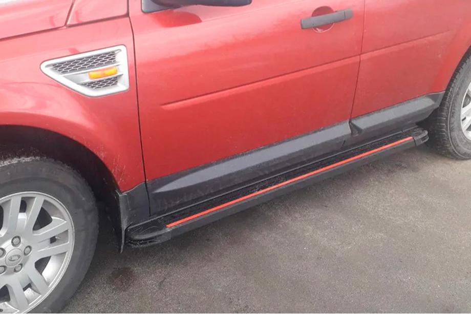Land Rover Freelander II 2006–2014 Sivuaskelmat Maya Red (2 kpl, alumiini) Image