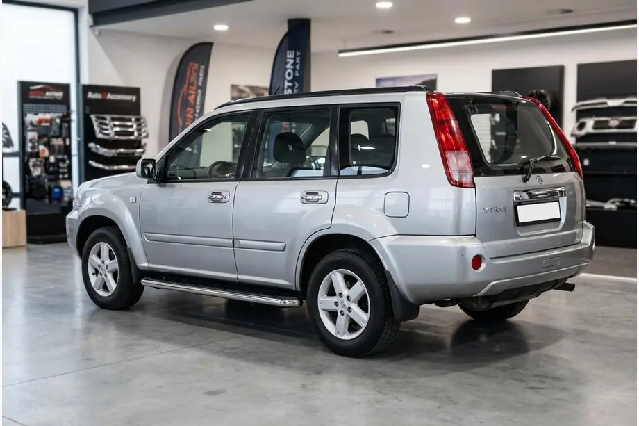 Nissan X-trail T30 2002–2007 Maydos V1 -sivuporrast (2 kpl, alumiini) Image