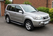Nissan X-trail T30 2002–2007 Duru sivuastinlaudat (2 kpl, alumiini) kuva 1