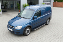 Opel Combo 2002–2012 Bosphorus Grey -sivuastinlaudat (2 kpl, alumiini) kuva 1