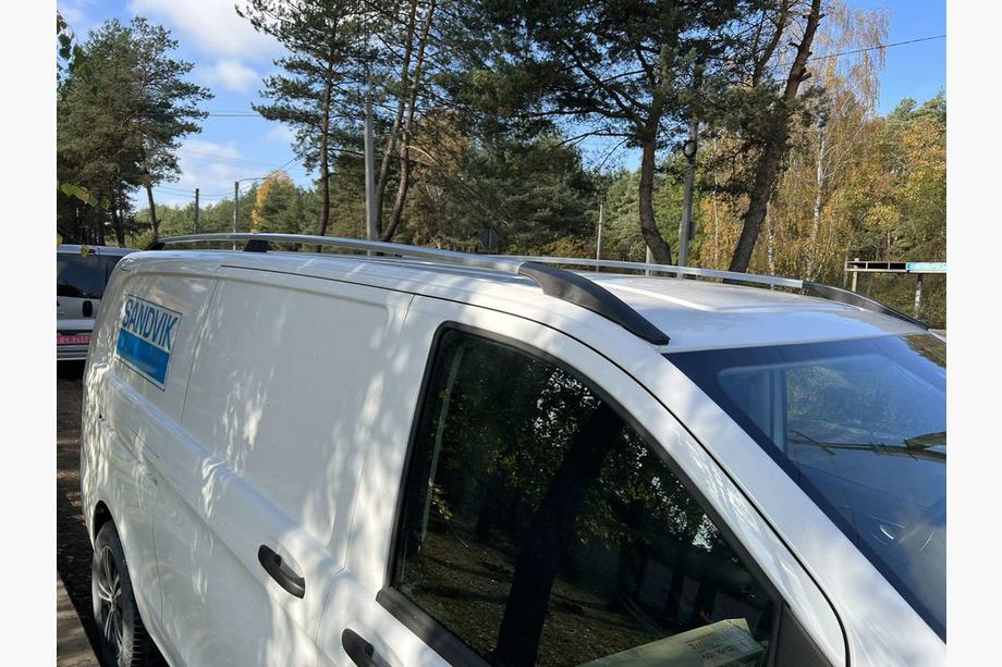 Mercedes Vito/V-class W447 2014– Kromatut kattokaiteet DDU (muovijalat) Pitkä akseliväli (LONG) Kuva 2