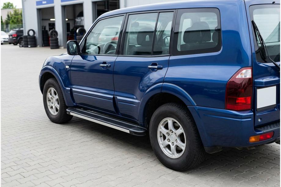 Mitsubishi Pajero Wagon III 1999–2006 Astinlaudat Maya V1 (2 kpl, alumiini) Image