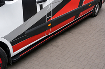 Nissan NV400 2010–2024 Sivuaskelmat Maya Red (2 kpl, alumiini) kuva 1