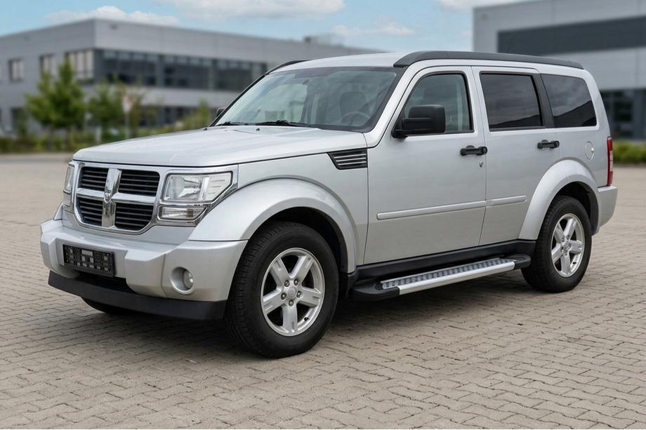 Dodge Nitro 2006–2011 Sivuporrassarja New Vision Grey (2 kpl, alumiini) Image