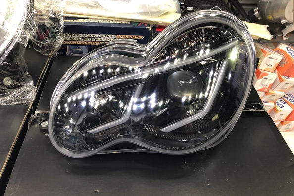 Auton LED-valot ja niiden viritys