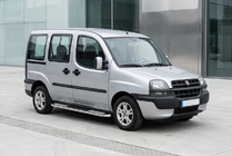 Fiat Doblo I 2001–2005 Tayga V2 sivukynnykset (2 kpl, alumiini) kuva 1