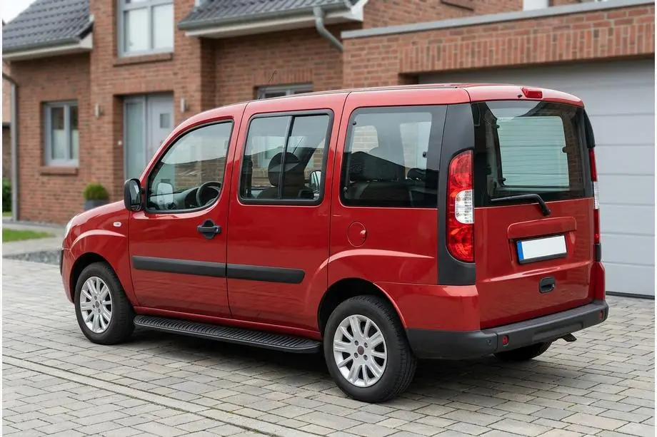 Fiat Doblo I 2005–2010 Tayga Black sivuaskelmat (2 kpl, alumiini) Image