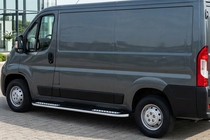 Fiat Ducato 2006–2025 Tayga V2 sivukynnykset (2 kpl, alumiini) kuva 1