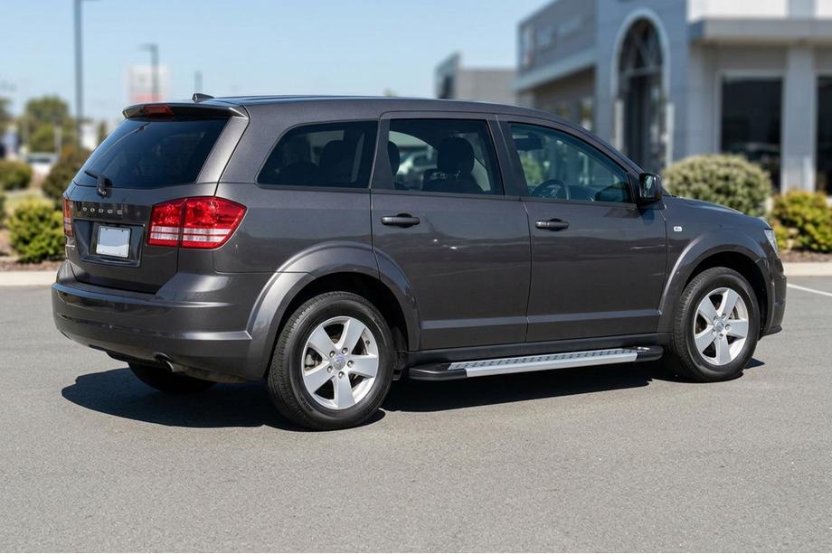 Fiat Freemont 2011–2016 Sivuporrassarja New Vision Grey (2 kpl, alumiini) Image