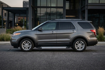 Ford Explorer 2011–2019 Sivuporrassarja New Vision Grey (2 kpl, alumiini) kuva 1