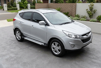 Hyundai IX-35 2010–2015 Sivuporrassarja New Vision Grey (2 kpl, alumiini) kuva 2