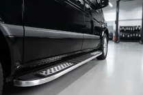 Mercedes Vito W639 2004–2014 Tayga V2 sivuastinlaudat (2 kpl, alumiini) kuva 1