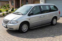 Chrysler Voyager 2001–2007 Tayga Black sivuaskelmat (2 kpl, alumiini) kuva 1