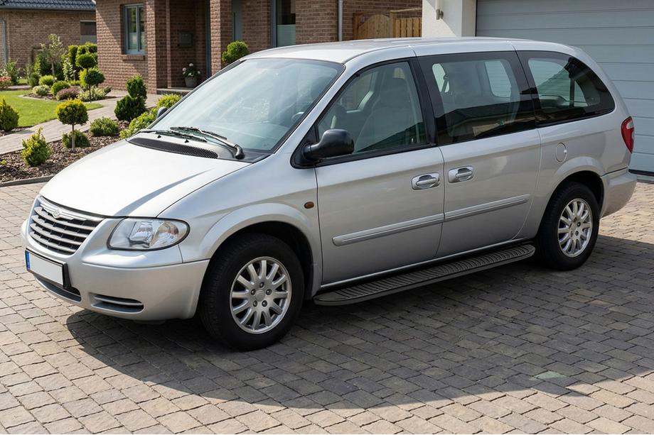 Chrysler Voyager 2001–2007 Tayga Black sivuaskelmat (2 kpl, alumiini) Image