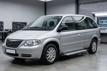 Chrysler Voyager 2001–2007 Sivuporrassarja New Vision Grey (2 kpl, alumiini) kuva 1