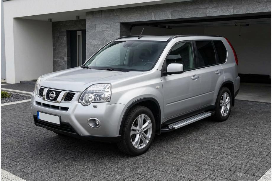 Nissan X-trail T31 2007–2014 Sivuporrassarja New Vision Grey (2 kpl, alumiini) Kuva 1