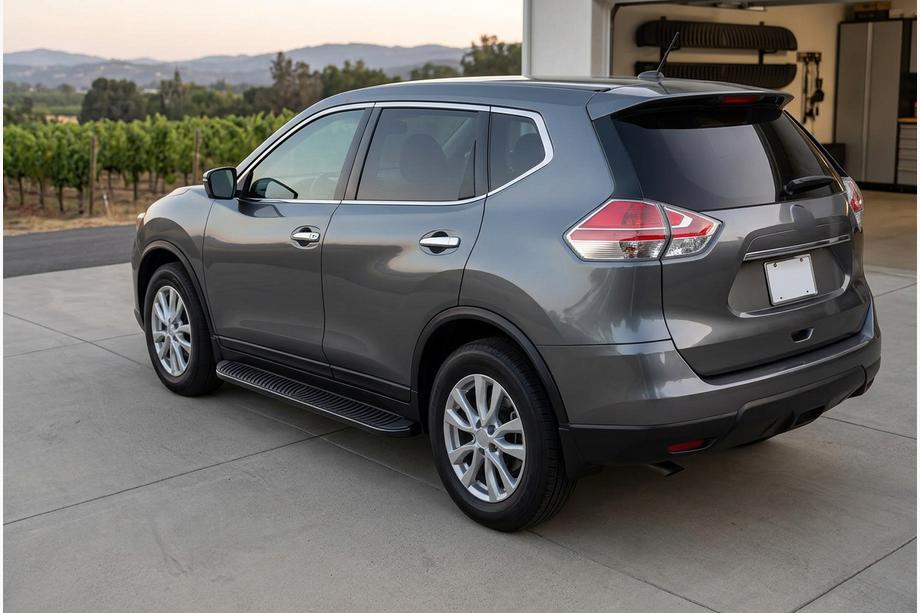 Nissan X-trail T32/Rogue 2014–2021 Tayga Black sivuaskelmat (2 kpl, alumiini) Image