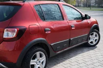 Dacia Sandero 2013–2020 Ovilistat (4 kpl, ABS) kuva 1