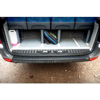 Takapuskurin suojalista EuroCap (ABS) Mercedes Sprinter W907/W910 2018– kuva 1