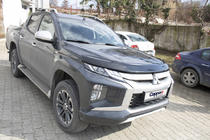 Mitsubishi L200 2015–2024 Konepellin deflektori (2019+, EuroCap) kuva 7