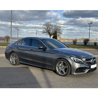 Korisarja täydellä takapuskurilla (AMG C63-designs 2014-2018) kuva 2