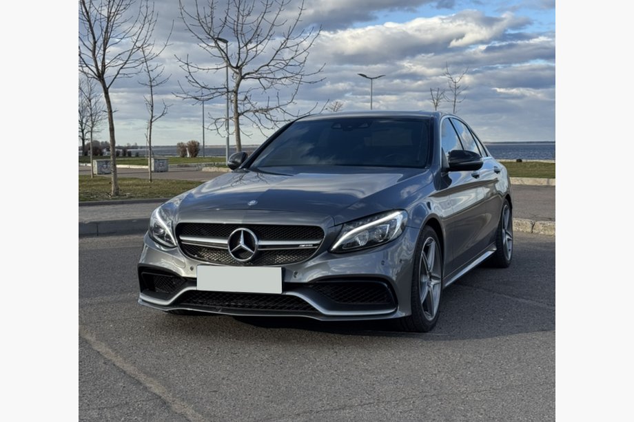 Mercedes C-class W205 2014–2021 Korisarja täydellä takapuskurilla (AMG C63-designs 2014-2018) Image