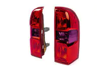 Nissan Patrol Y61 1997–2011 Takavalot RED (2004-2008, 2 kpl) kuva 1