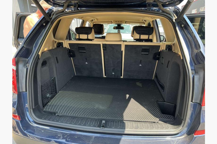 BMW X4 F26 2014–2018 Tavaratilan matto EVA V-3 (EVA, musta) Image