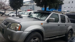 Nissan NP300 1999–2015 Tuulilasin visiiri (kiiltomusta, 5 mm) kuva 9
