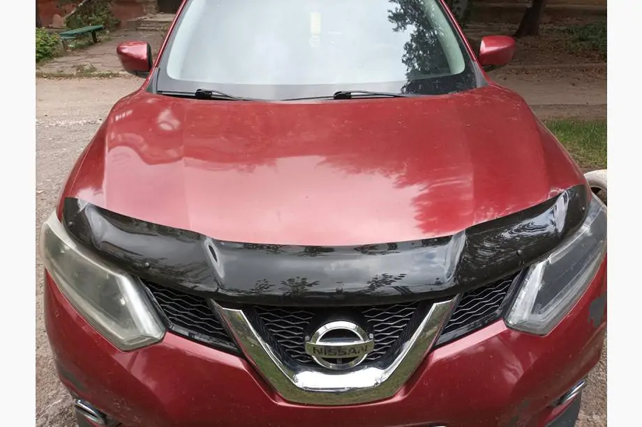 Nissan X-trail T32/Rogue 2014–2021 Konepellin tuuliohjain (EuroCap) Image