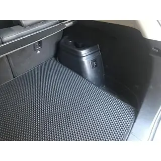 Tavaratilan matto P-HEV EVA (musta) Mitsubishi Outlander 2012–2021 kuva 2