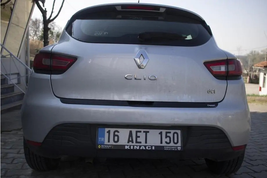 Renault Clio IV 2012–2019 Takapuskurin suojalista EuroCap (ABS) Kuva 3