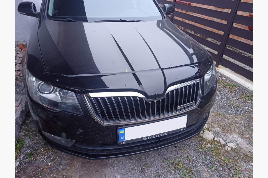 Skoda Superb 2009–2015 Konepellin tuuliohjain 2013-2015 (EuroCap) Image