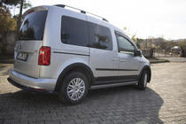 Volkswagen Caddy 2015–2020 Koristelista- ja lokasuojan levikesarja kuva 48