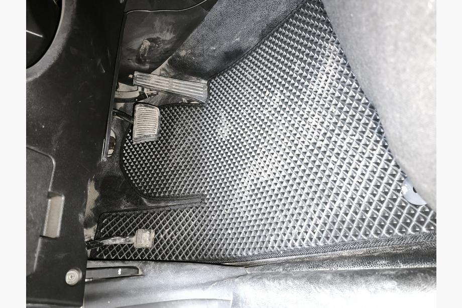 Hyundai Sonata YF 2010–2014 EVA V1 -lattiamatot (mustat) Image
