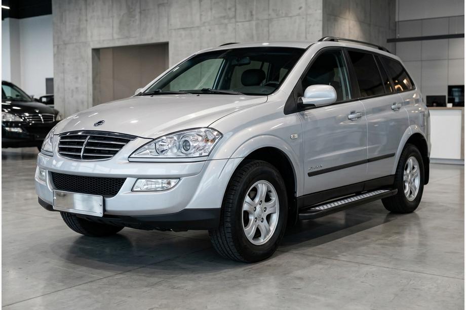 SsangYong Kyron 2005–2014 Sivuporrat New Vision Black (2 kpl, alumiini) Image