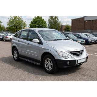 Tayga Black sivuaskelmat (2 kpl, alumiini) SsangYong Action 2005–2018 kuva 1