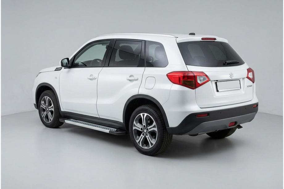 Suzuki Vitara 2015– Sivuporrassarja New Vision Grey (2 kpl, alumiini) Image