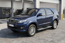 Toyota Fortuner 2006–2015 Tayga V2 sivuportaat (2 kpl, alumiini) kuva 1