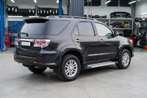 Toyota Fortuner 2006–2015 Sivuporrast New Vision Grey (2 kpl, alumiini) kuva 1