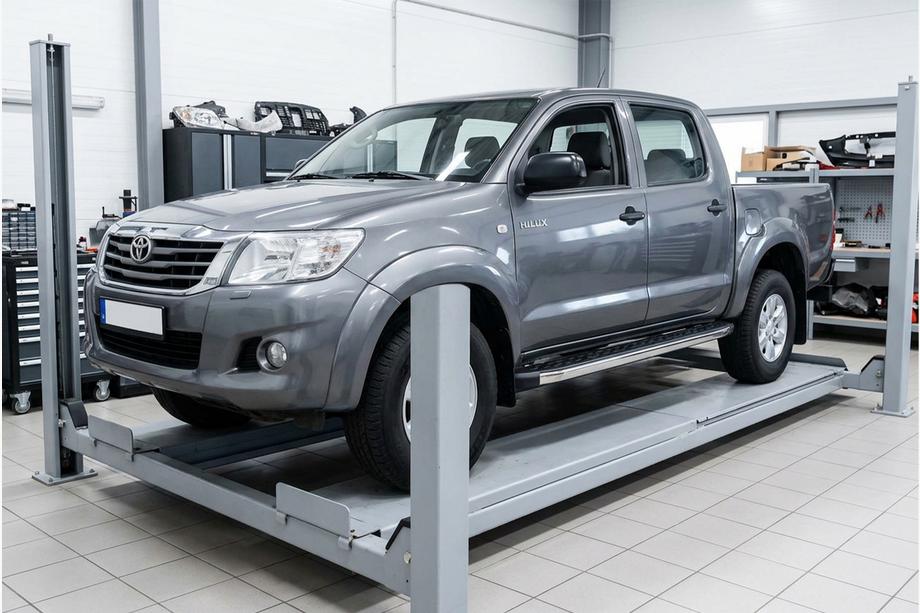 Toyota Hilux 2006–2015 BlackLine-sivuporrassarja (2 kpl, alumiini) Image