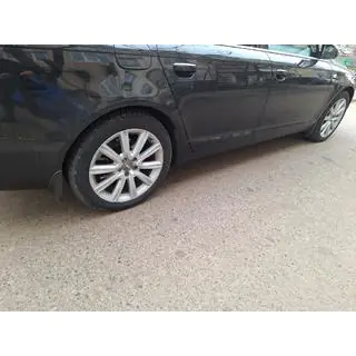 Roiskeläpät Premium (Sedan) (4 kpl)