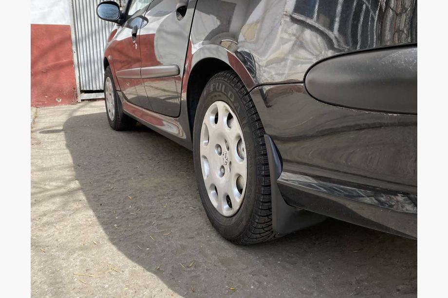 Peugeot 206 1998–2024 Premium-roiskeläpät (4 kpl) Kuva 4
