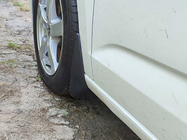 Volkswagen Touran 2015– Premium-roiskeläpät (4 kpl) kuva 1