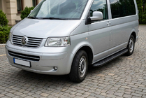 Volkswagen T5 Transporter 2003–2010 Tayga Black sivuaskelmat (2 kpl, alumiini) Vain lyhyelle akselivalille kuva 1