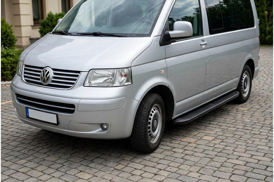 Volkswagen T5 Transporter 2003–2010 Tayga Black sivuaskelmat (2 kpl, alumiini) Vain lyhyelle akselivalille Image