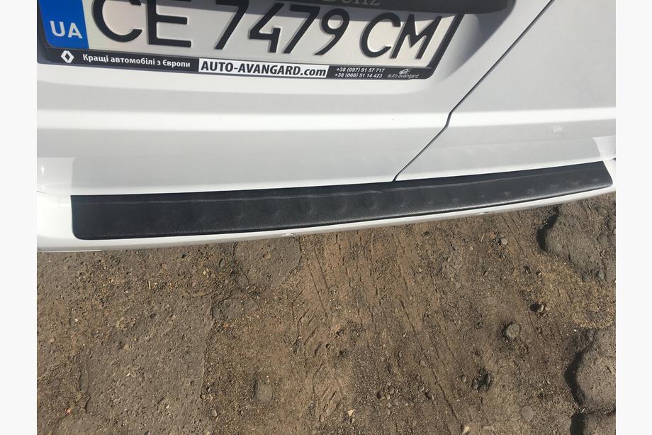 Mercedes Vito/V-class W447 2014– Takapuskurin suojalista DDU (ABS) Kuva 3